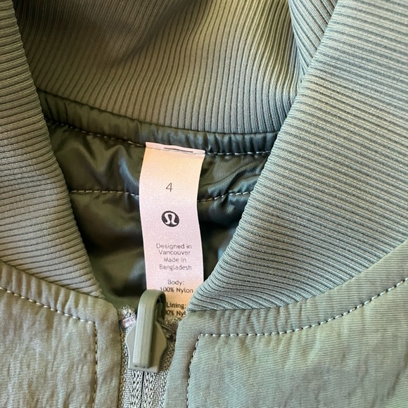 NWT Lululemon Non Stop Reversible Bomber, Sz 4, Tidewater Teal! - Picture 10 of 11